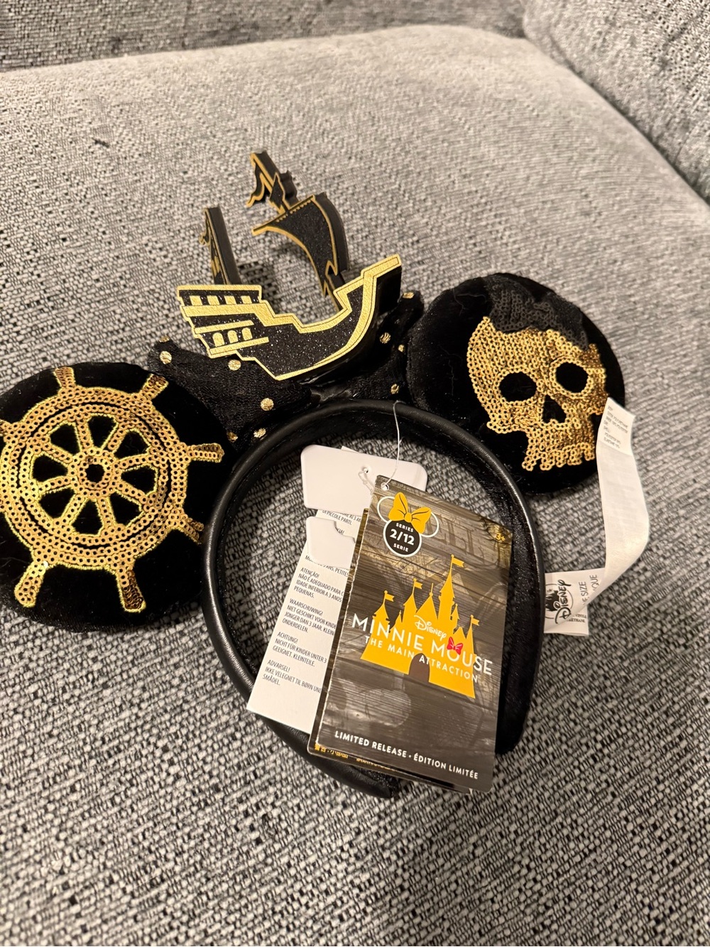 Disney MickeyMouse Main Attraction Pirate Ear Headband